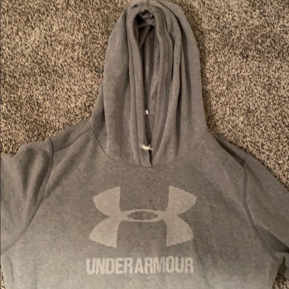Underamour hoodie (XTRALARGE)